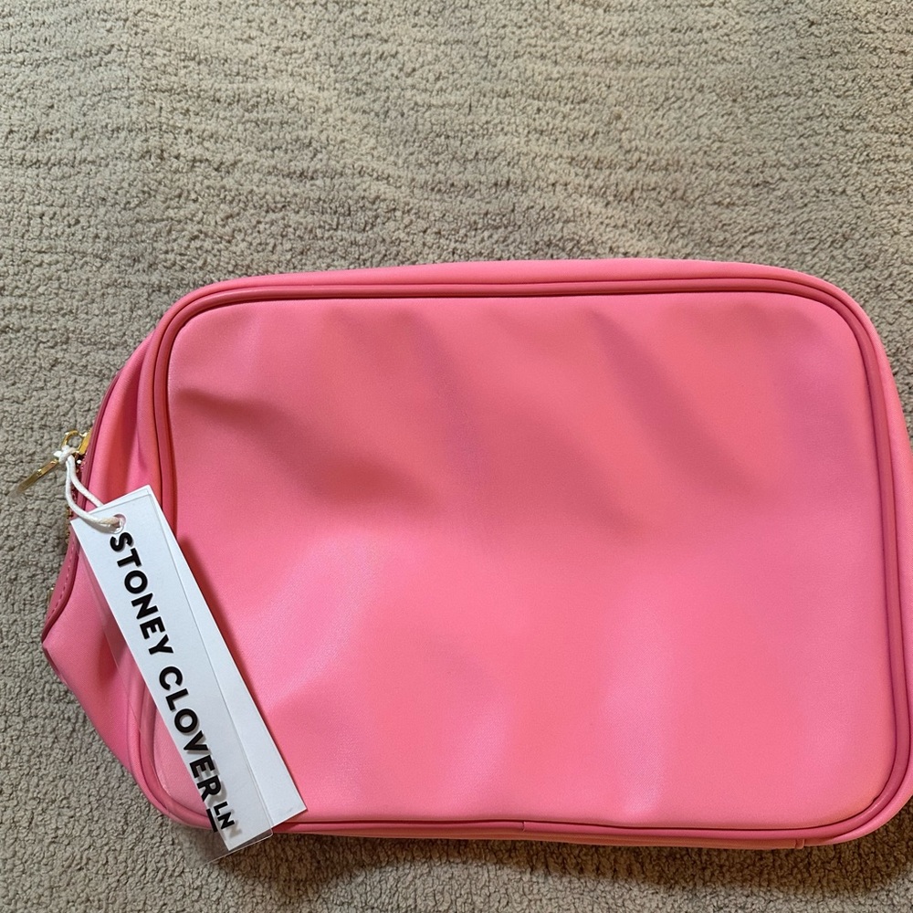 NWT STONEY CLOVER LANE LARGE POUCH